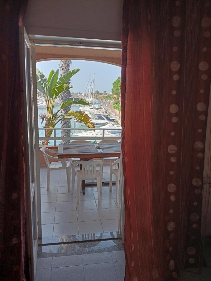 Trilocale "Alicudi" In Portorosa Villa Furnari Eksteriør bilde
